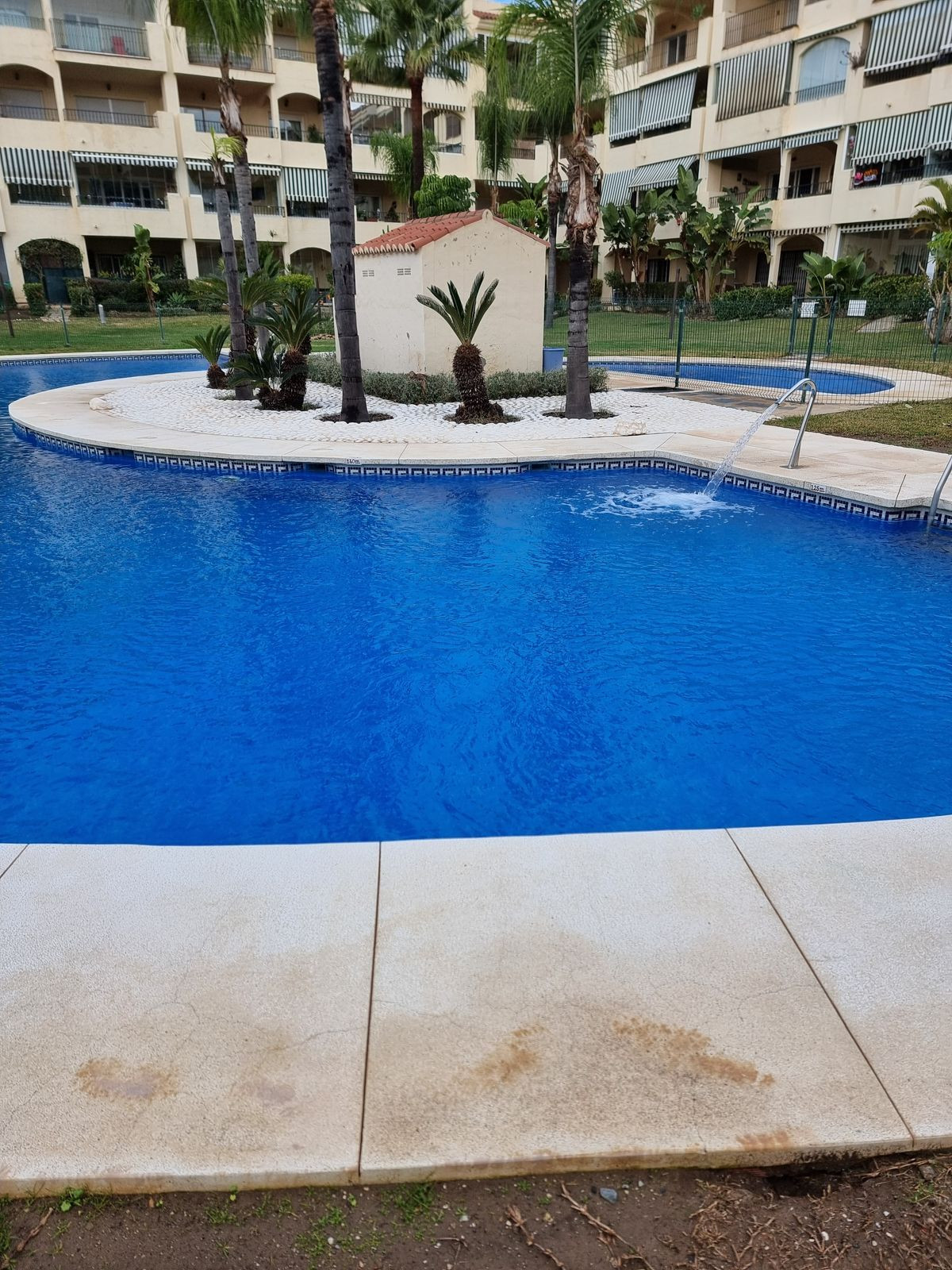 db5c1144bec3943d6a5a685ac38661e9 - 25