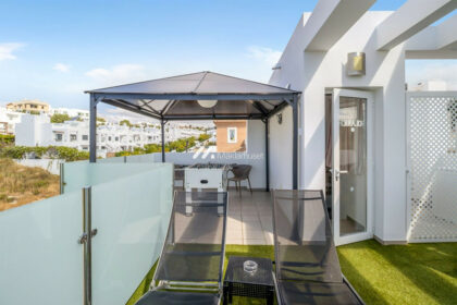 dbf05bf0ae8630bd1c76bf66c790ea29 - 22