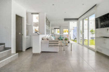 dbf05bf0ae8630bd1c76bf66c790ea29 - 8