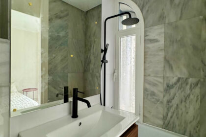 dc223848df302f1cab40d88e946d6da7 - 11