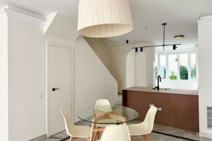 dc223848df302f1cab40d88e946d6da7 - 17