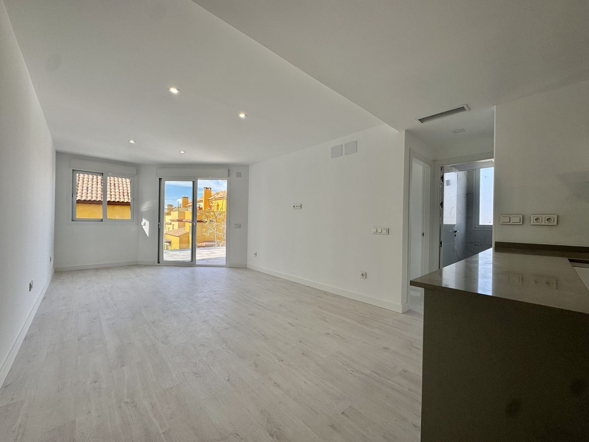 dc3a315f1132c61a97bd37eb2bd89ed9 - 1