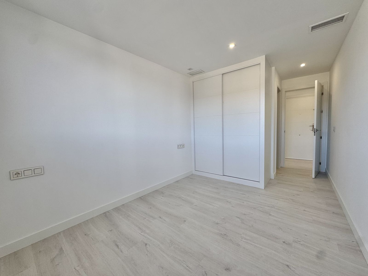 dc3a315f1132c61a97bd37eb2bd89ed9 - 13