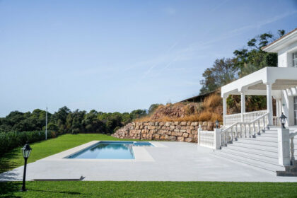 dd8c2d9f8617a7486acd2252d8036ab0 - 12