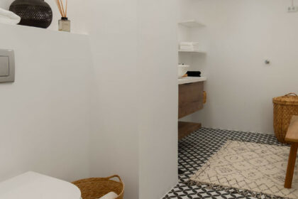 ddd0e00931f591aeb1ee1fdbd6de6efd - 25