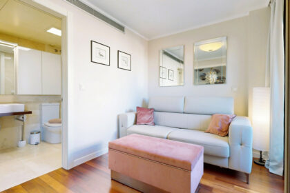 ddd510df52dd9071260ecb83db799380 - 12