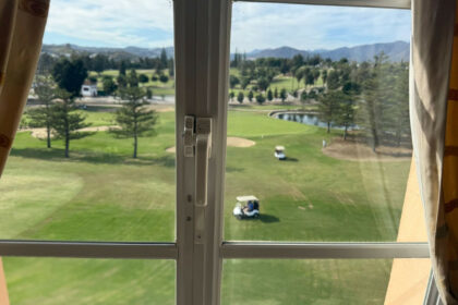 de53055b21a92a179f07f0c51998c51d - 14