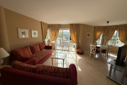 de53055b21a92a179f07f0c51998c51d - 3