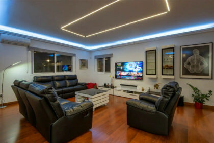 df1e6aff6cb169df5245842bc650552d - 42