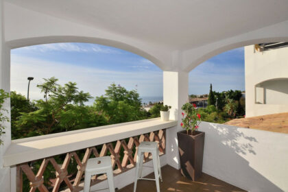 dfdfa816c0edea0d033c31e721f2d234 - 25