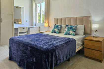 dfe1a1468601f92a9a65a8b783f0184b - 18