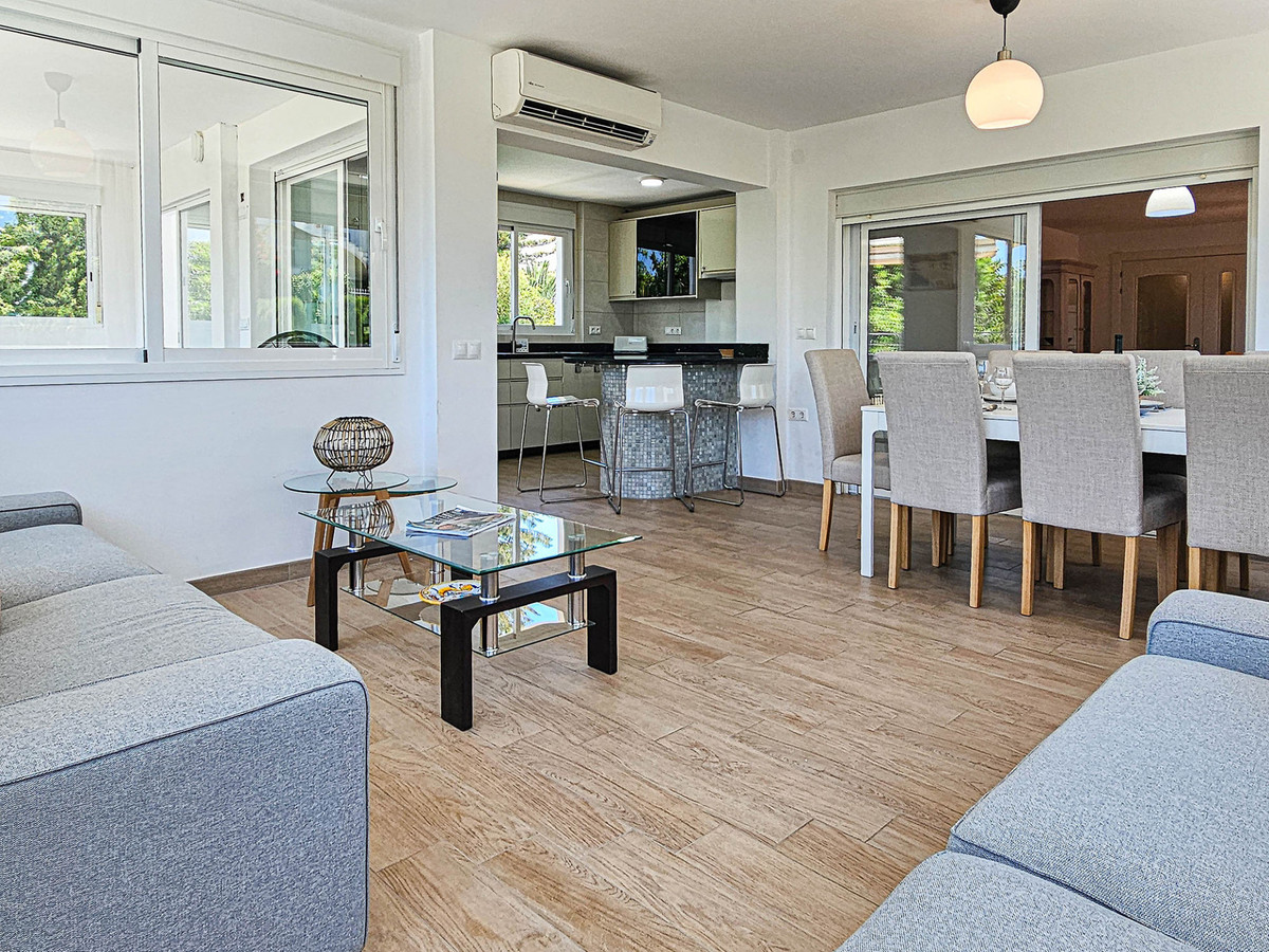 dfe1a1468601f92a9a65a8b783f0184b - 6