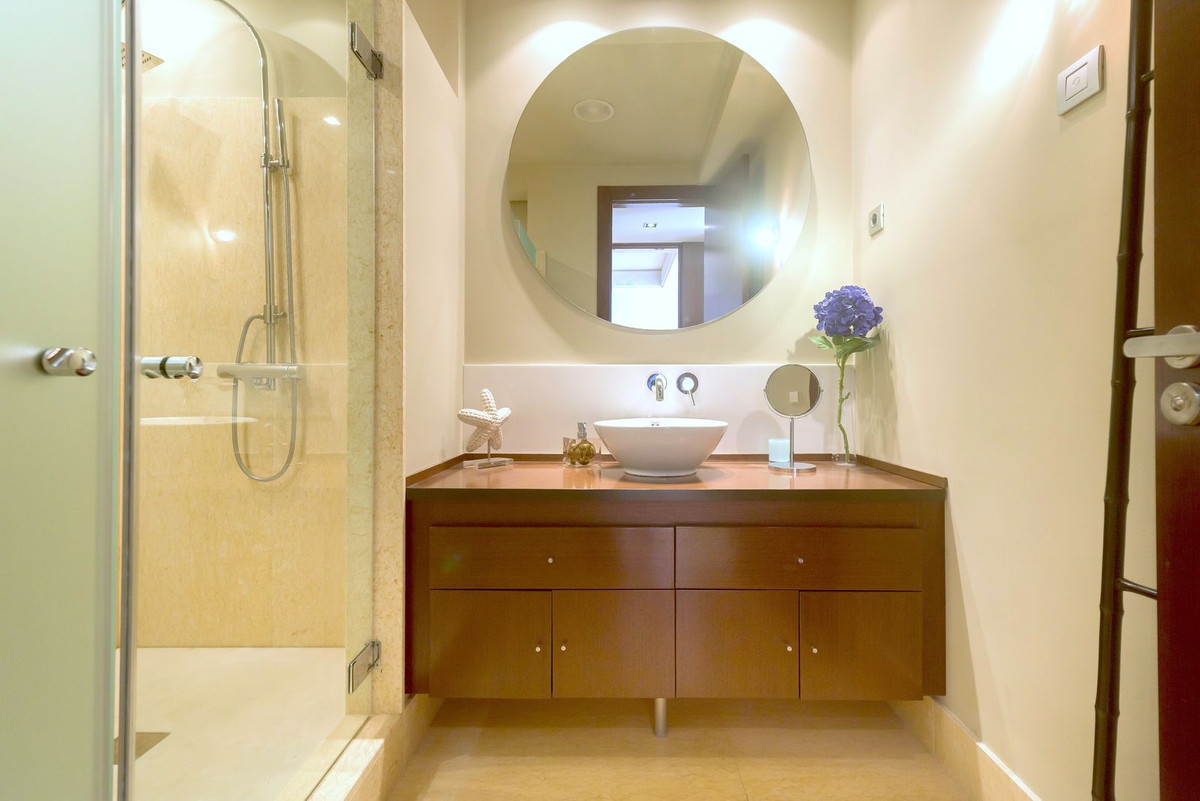 dfe2ba2e0a97fe18961582144068db06 - 10