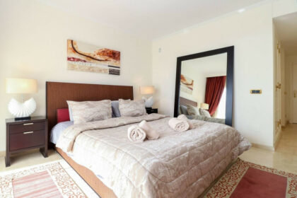 e2a257fb9997b07b4e5837ef0e2e9b5b - 15