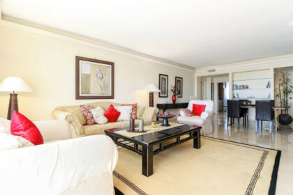 e2a257fb9997b07b4e5837ef0e2e9b5b - 4