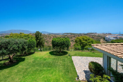 e2f32a8752c75c902ac7277a1aa9de16 - 9