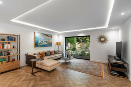 e342cffa0855d92ca900ed389adfd000 - 12