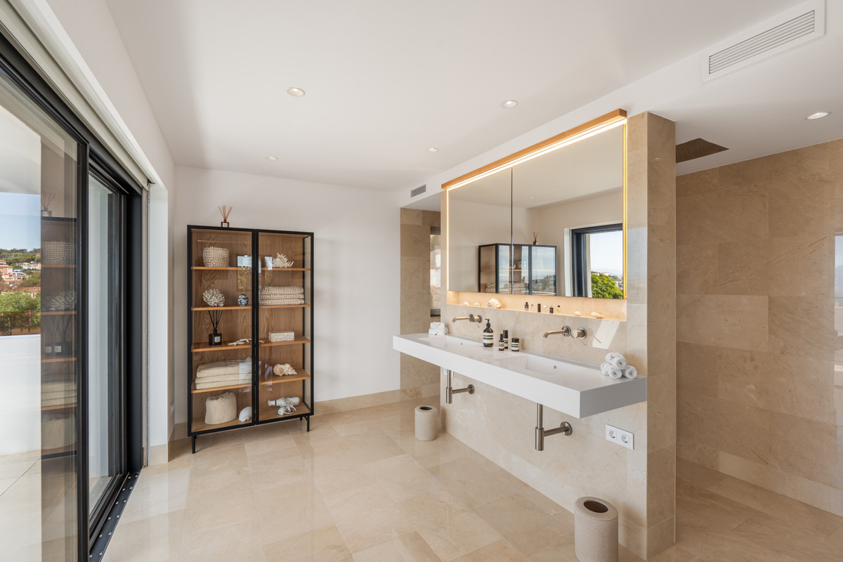 e342cffa0855d92ca900ed389adfd000 - 13