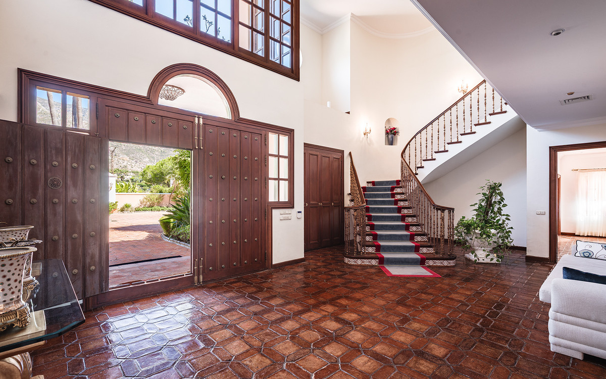 e3451aac2f5e929438c7fea7c5ae5fa6 - 11