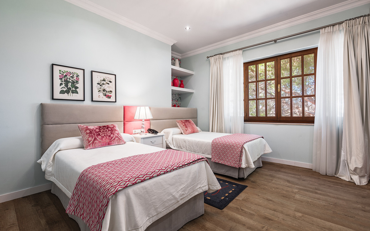 e3451aac2f5e929438c7fea7c5ae5fa6 - 20