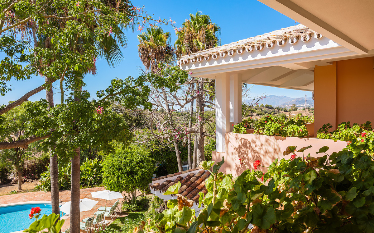 e3451aac2f5e929438c7fea7c5ae5fa6 - 40