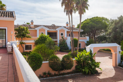 e3451aac2f5e929438c7fea7c5ae5fa6 - 51