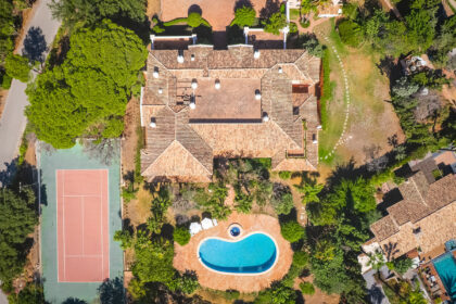 e3451aac2f5e929438c7fea7c5ae5fa6 - 54