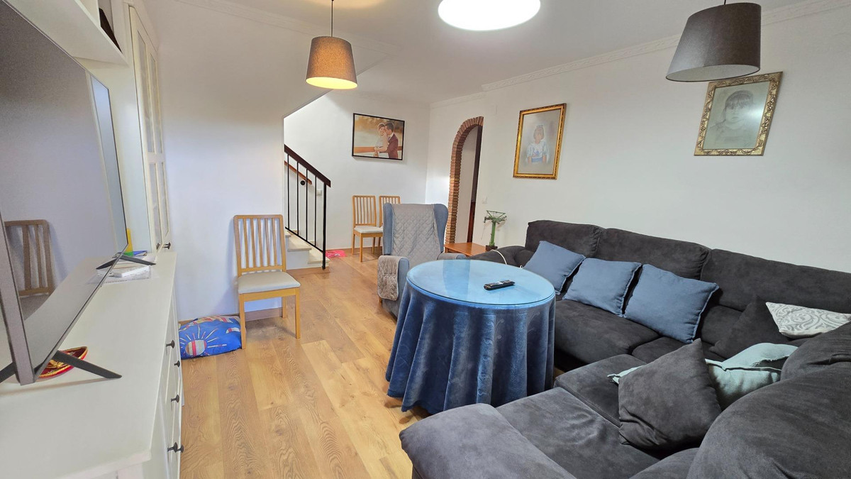 e3edda13e0915c0f4e28766a3e8b4831 - 10