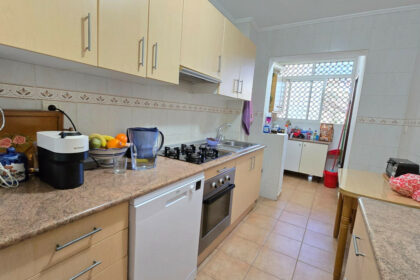 e3edda13e0915c0f4e28766a3e8b4831 - 18