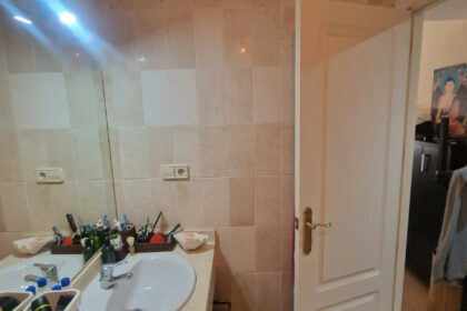 e494b5377f56d112204d294495c5f190 - 17