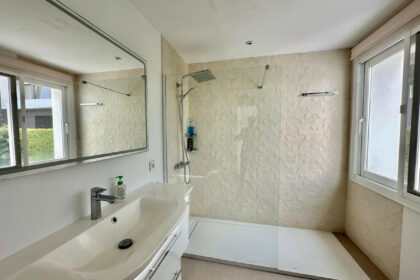 e6ad4645b7eefdcf7b1d77cc3b269cfb - 19