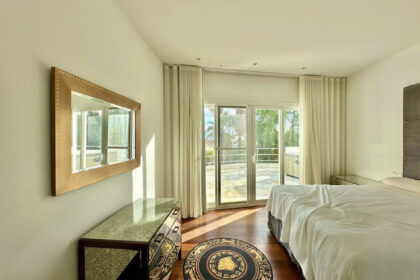 e6ad4645b7eefdcf7b1d77cc3b269cfb - 5