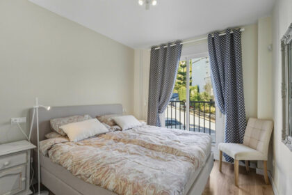 e6bb932f9c75398b6a7ef2617ef6ee14 - 10