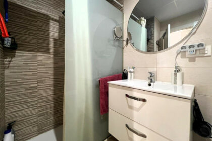 e9d27c26d3a627b4b1dfee5275b5d705 - 16