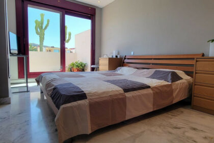 ea2dc75d00c229926332d9cb98912153 - 14