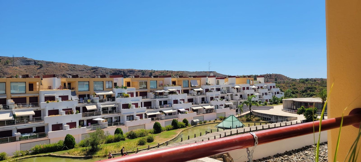 ea2dc75d00c229926332d9cb98912153 - 26