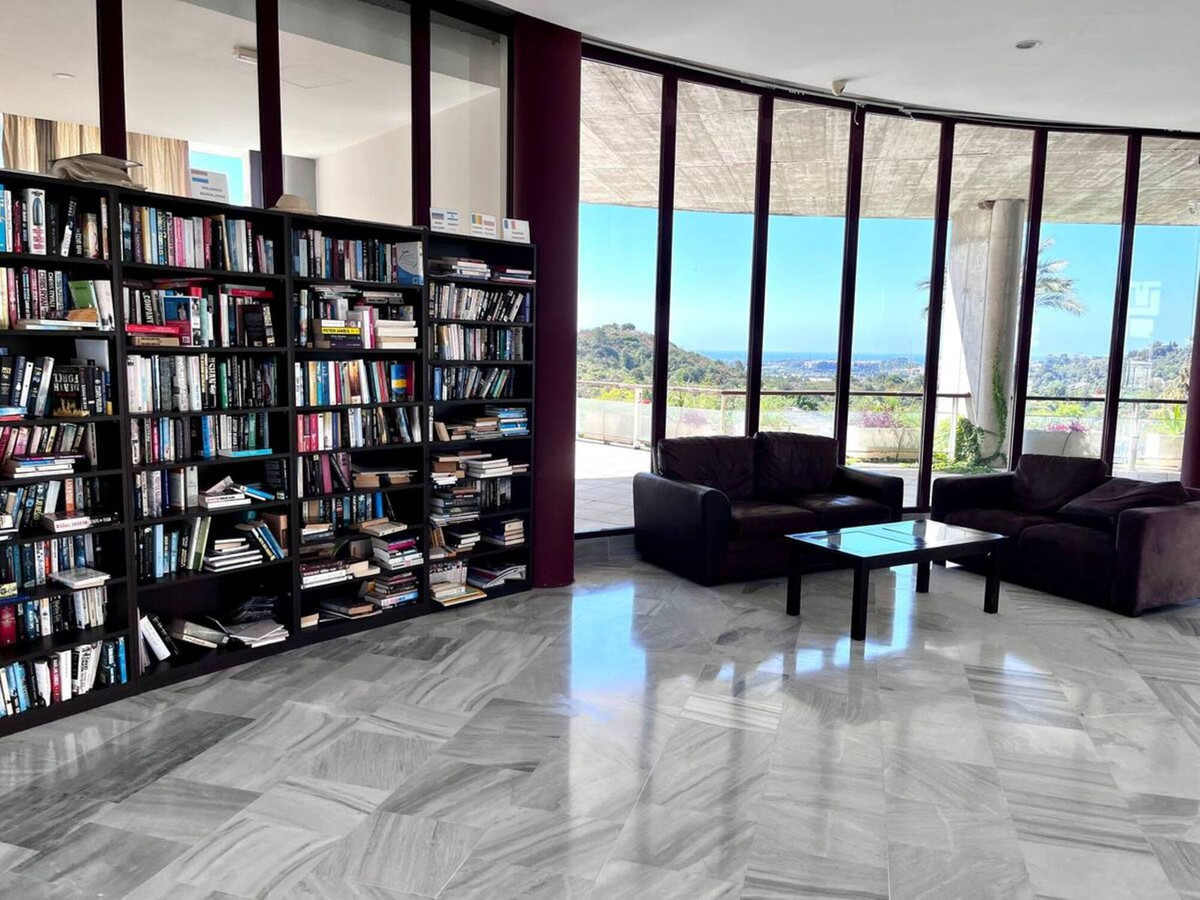 ea2dc75d00c229926332d9cb98912153 - 51