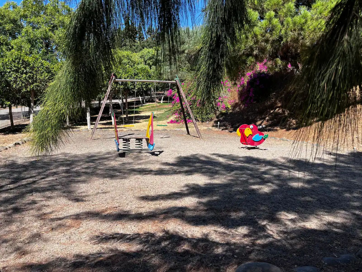 ea2dc75d00c229926332d9cb98912153 - 58