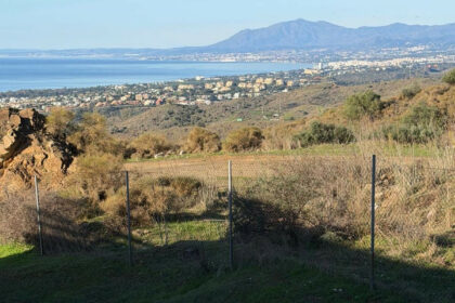 ea4e669b13bddd4085d8147b6aa6d896 - 12