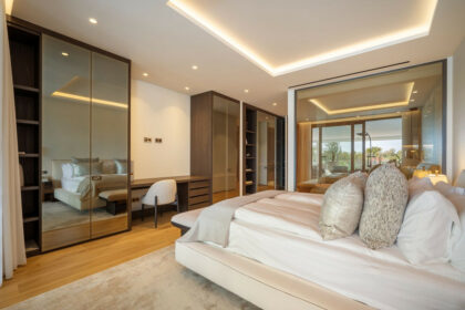 eaadfac84d35cb2a13f4c005e0c488a2 - 17