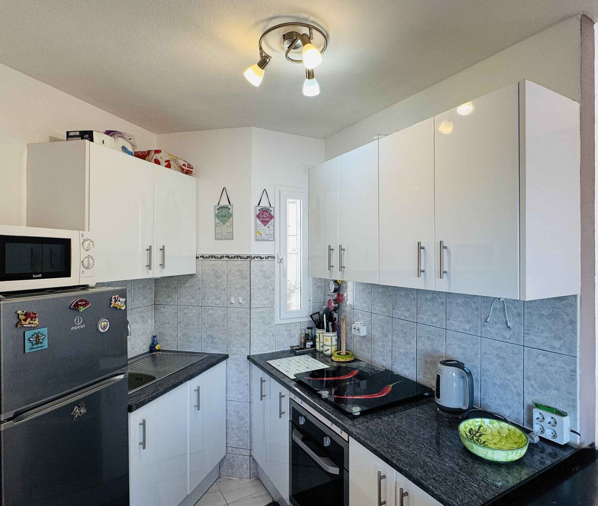 ebdde35c4b355b06e6cfd096293adc54 - 11