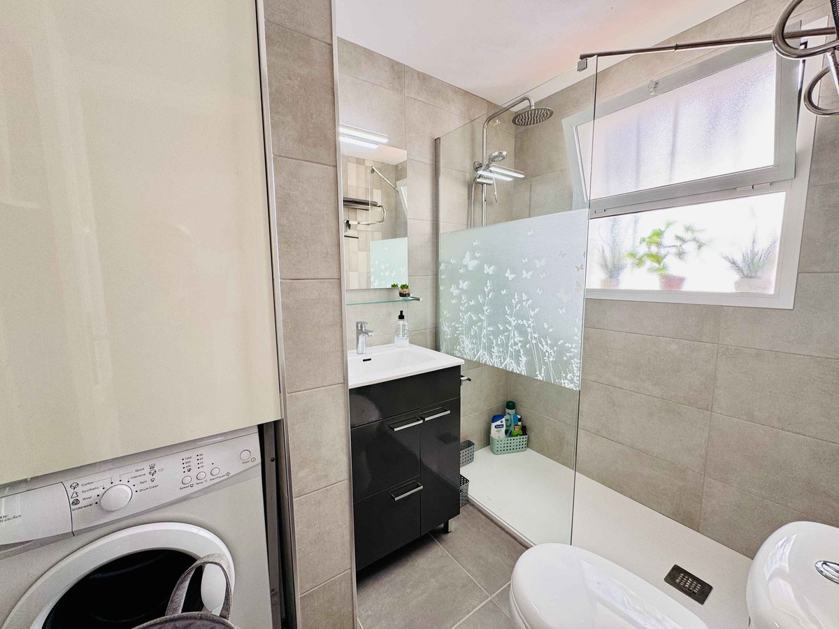 ebdde35c4b355b06e6cfd096293adc54 - 12