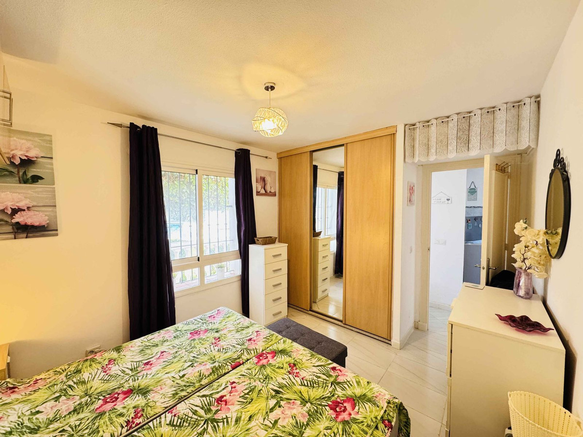 ebdde35c4b355b06e6cfd096293adc54 - 15