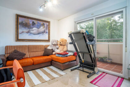 ed43be1494aaf26a17c32bf4e96e9b2d - 11