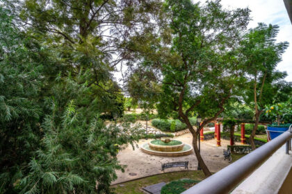 ed43be1494aaf26a17c32bf4e96e9b2d - 4