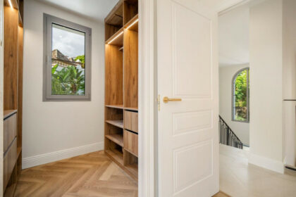 ed866b3a80d82575deefc4349da83ff5 - 18