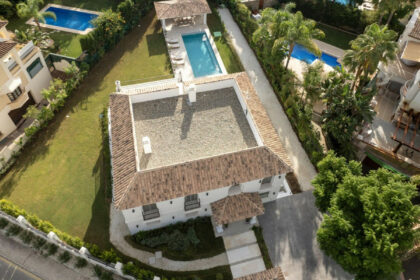 ed866b3a80d82575deefc4349da83ff5 - 34