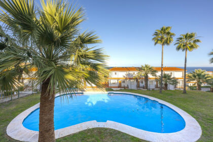 eec93a9fea718a46c74976d2417e3011 - 17