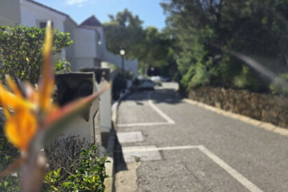 ef00d80cffc515ebf80c224be85320c5 - 28