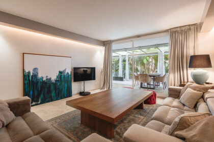 ef4f71c2d3784df43fa51e59267b2fca - 11